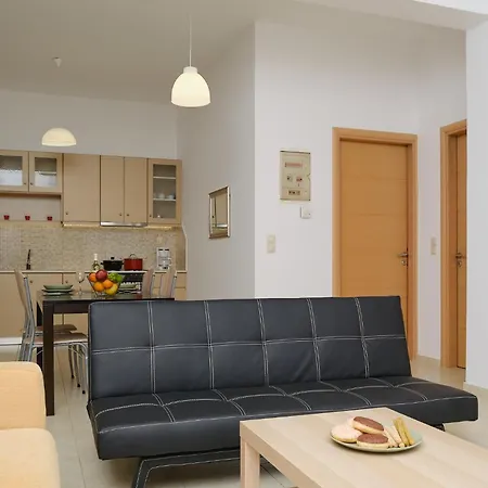 My Avra, Flat In Agioi Apostoloi Chania 아파트 *