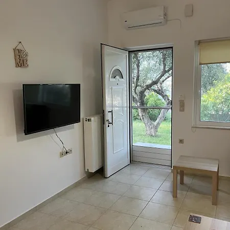 My Avra, Flat In Agioi Apostoloi Chania 아파트 Daratsos