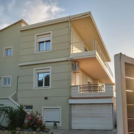 아파트 My Avra, Flat In Agioi Apostoloi Chania Daratsos